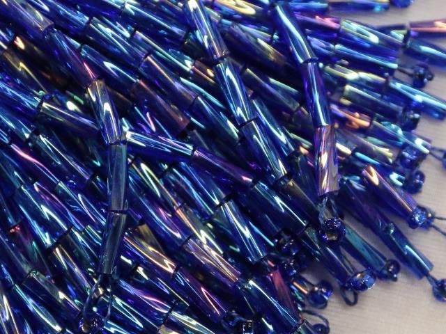 Korálkové třásně Sapphire AB,délka 7cm