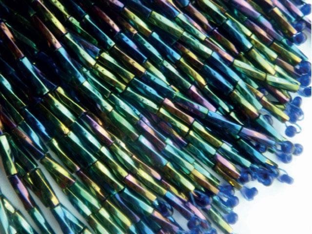 Korálkové třásně Volcano délka 7cm