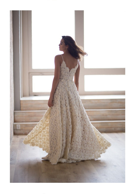 HD Dámské šaty svatební s 3D růžičkami