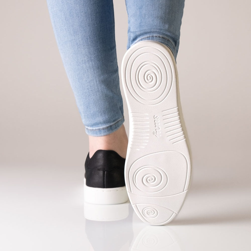 ANNA KERN 145 dansneaker women