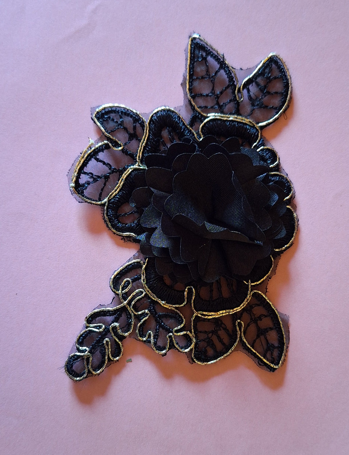 3D ROSE MOTIF 100% Polyester