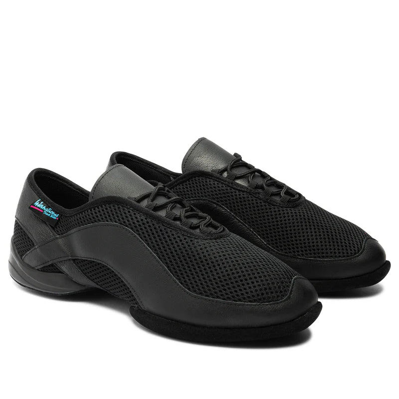 INTERNATIONAL Mens practise shoe