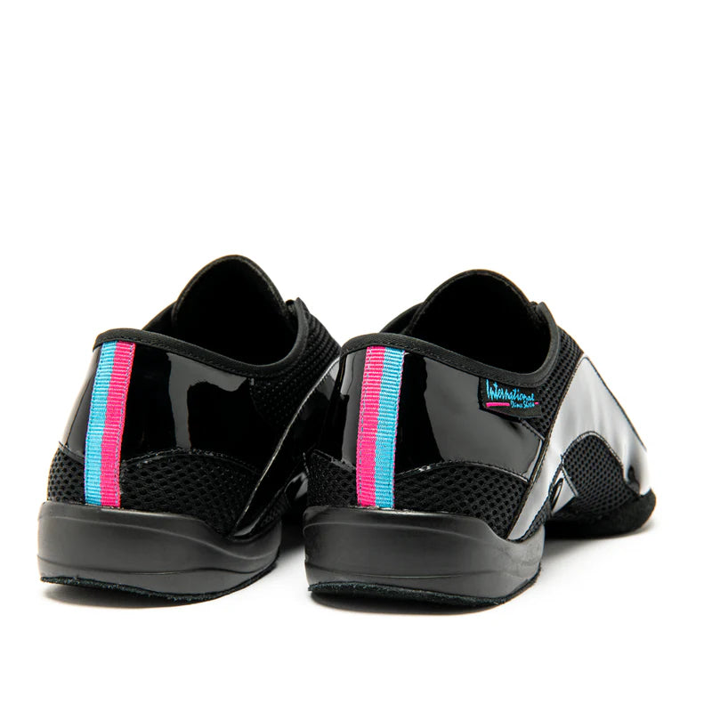 INTERNATIONAL Mens practise shoe