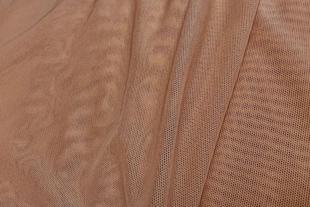 Stretch net SQ Latin Tan, 150 cm wide, 82%PA 18%EA